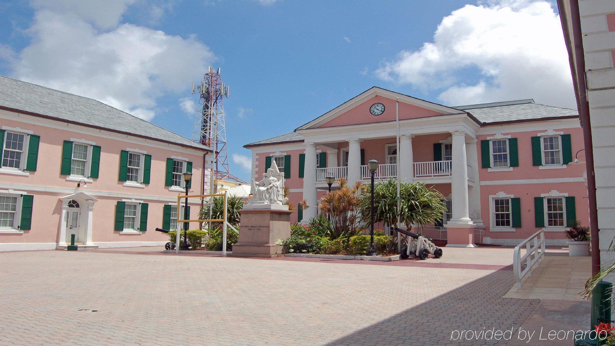Holiday Inn Express & Suites Nassau By Ihg Exterior foto